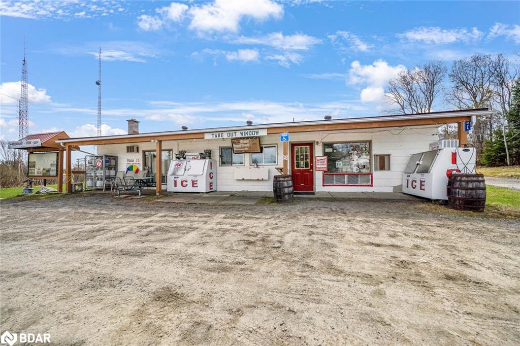 1294 Highway 520 Property Photo 2
