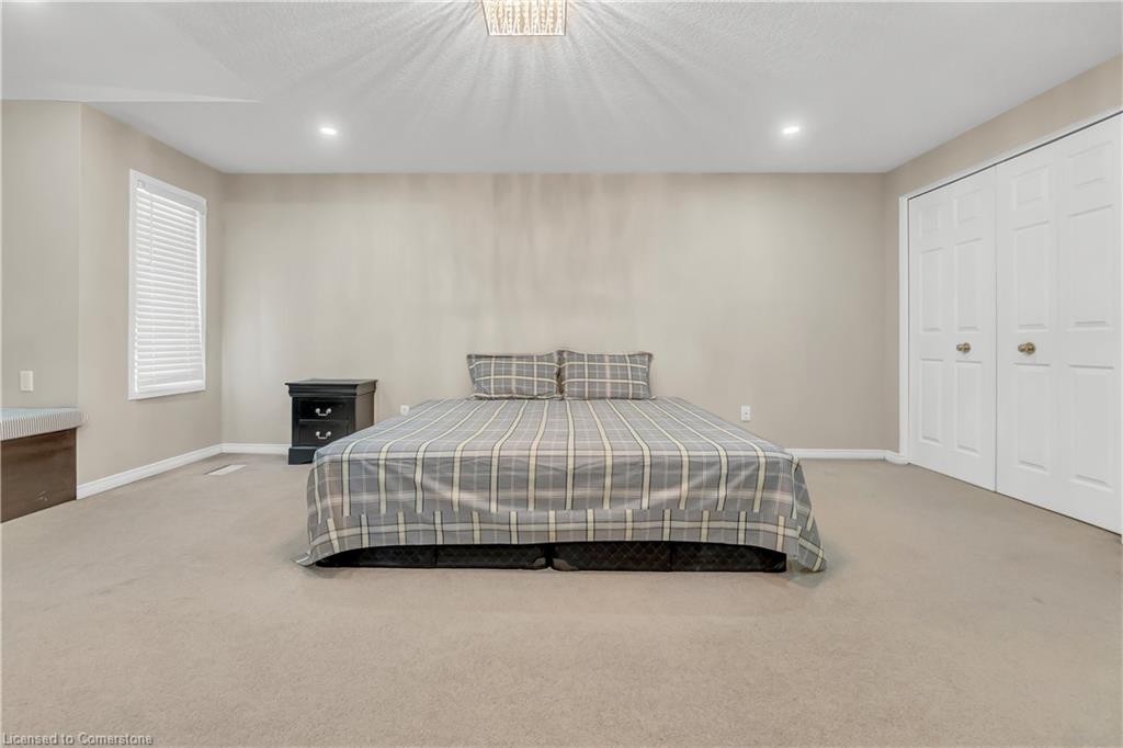 968 Copper Leaf Crescent Property Photo 20