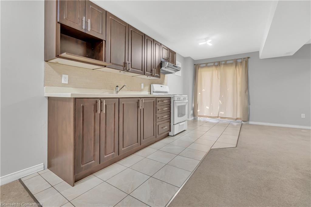 968 Copper Leaf Crescent Property Photo 34