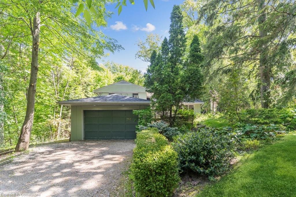 757 Meadow Wood Road Property Photo