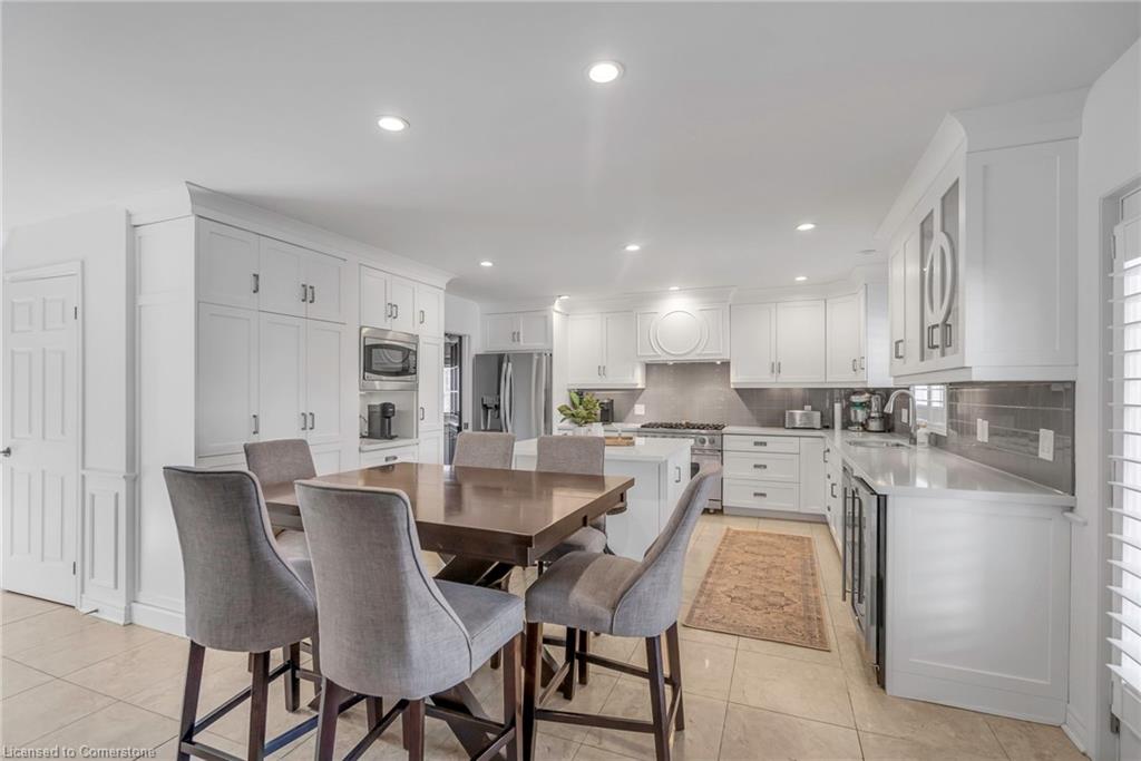 8087 Beaver Glen Drive Property Photo 16