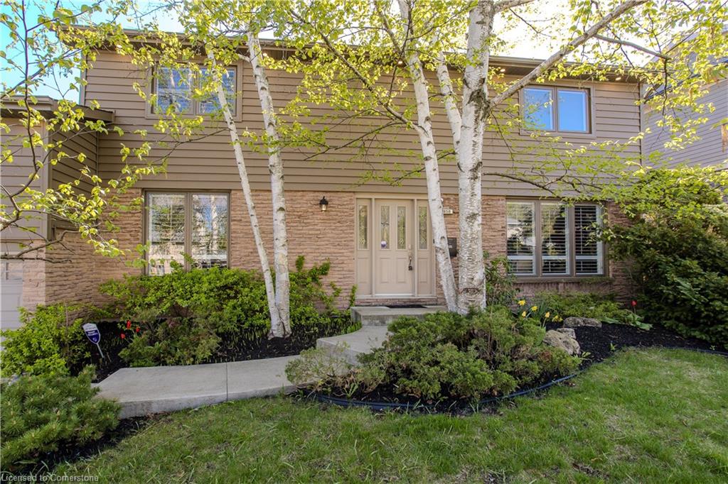 1858 Heather Hills Drive Property Photo 3