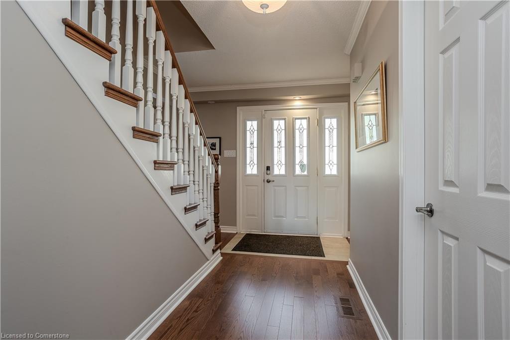 1858 Heather Hills Drive Property Photo 11