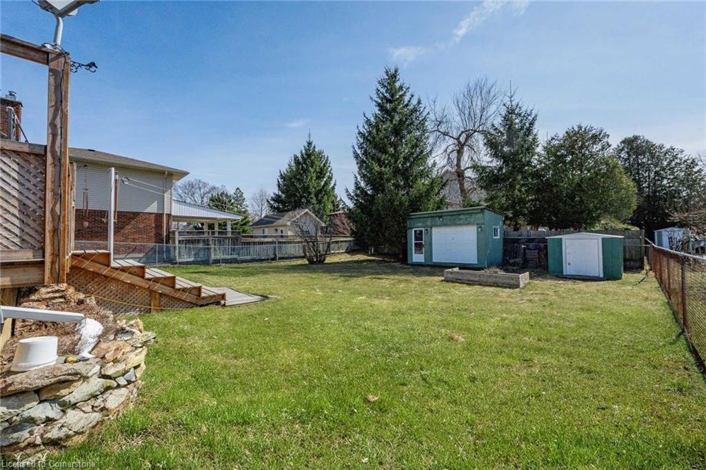 513 Speedvale Avenue E Property Photo 19