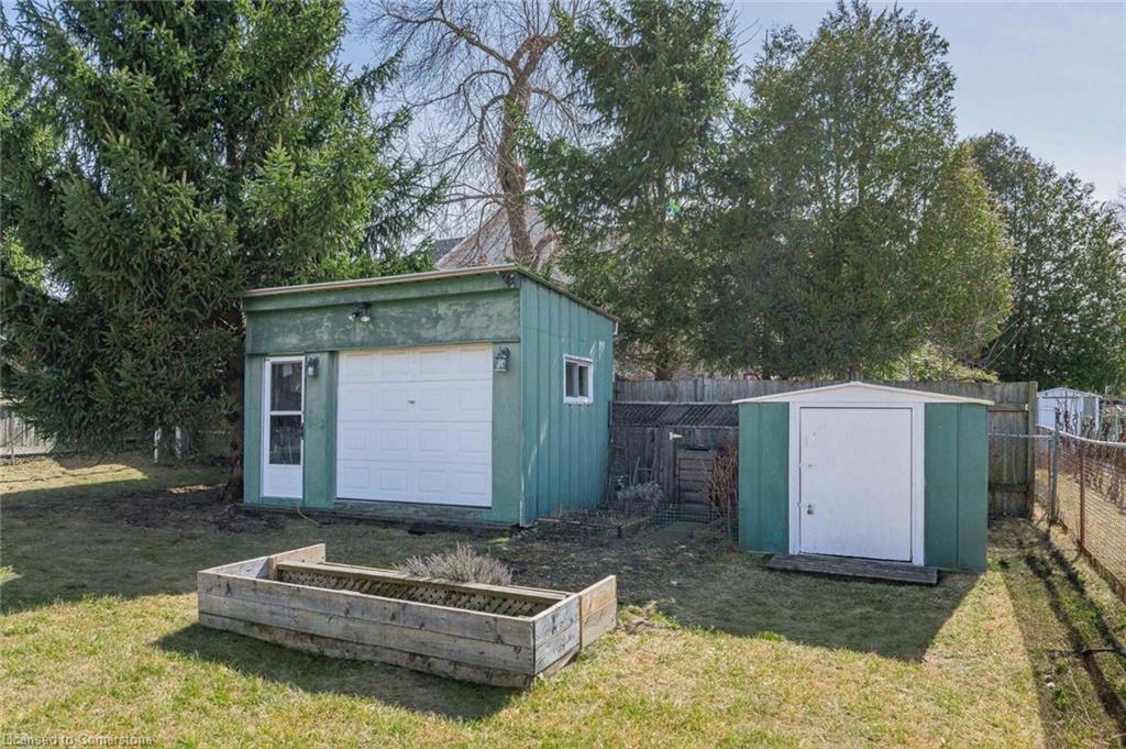 513 Speedvale Avenue E Property Photo 20