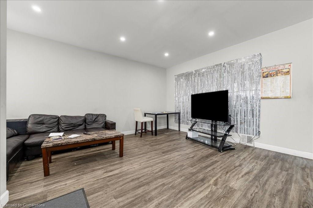 175 Burgar Street Property Photo 6