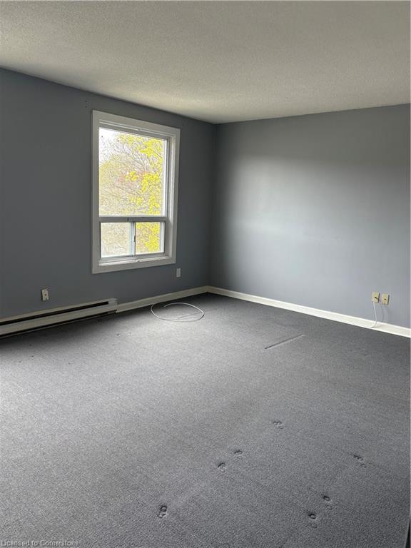 1-524 Main Street W Property Photo 2