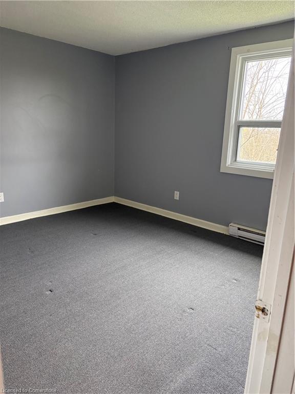1-524 Main Street W Property Photo 7