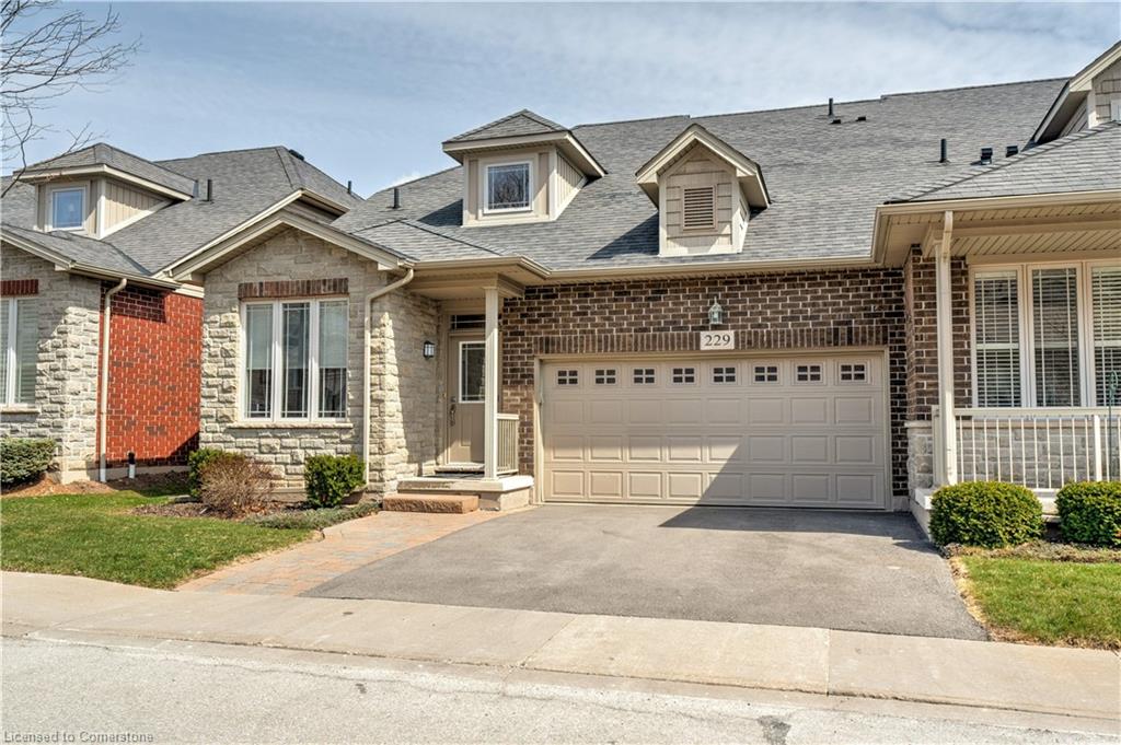 229-2120 Itabashi Way Property Photo 1