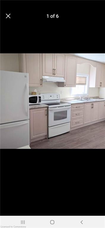 1390 Eagle Street N Property Photo 12