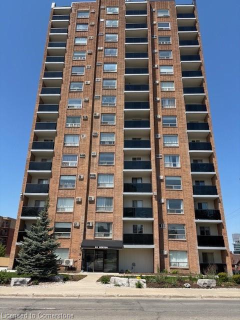 1302-64 Benton Street Property Photo 1
