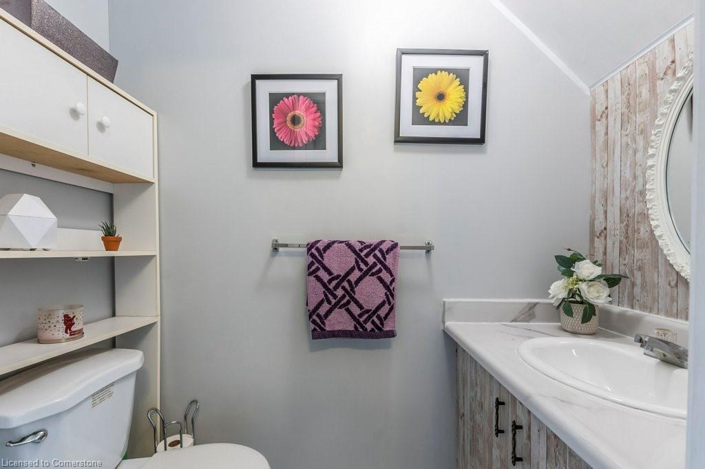 5-1255 Upper Gage Avenue Property Photo 8