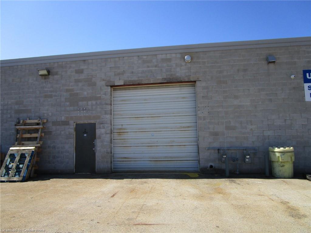 2-889 Barton Street Property Photo 6