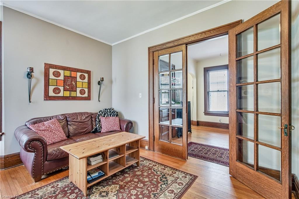 4621 Ellis Street Property Photo 9