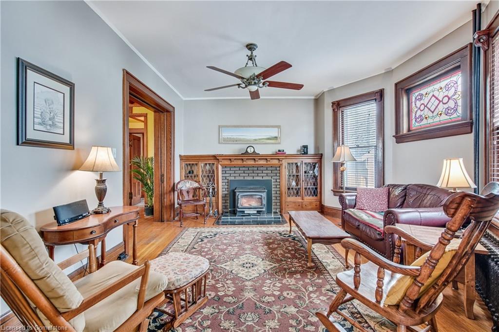 4621 Ellis Street Property Photo 11