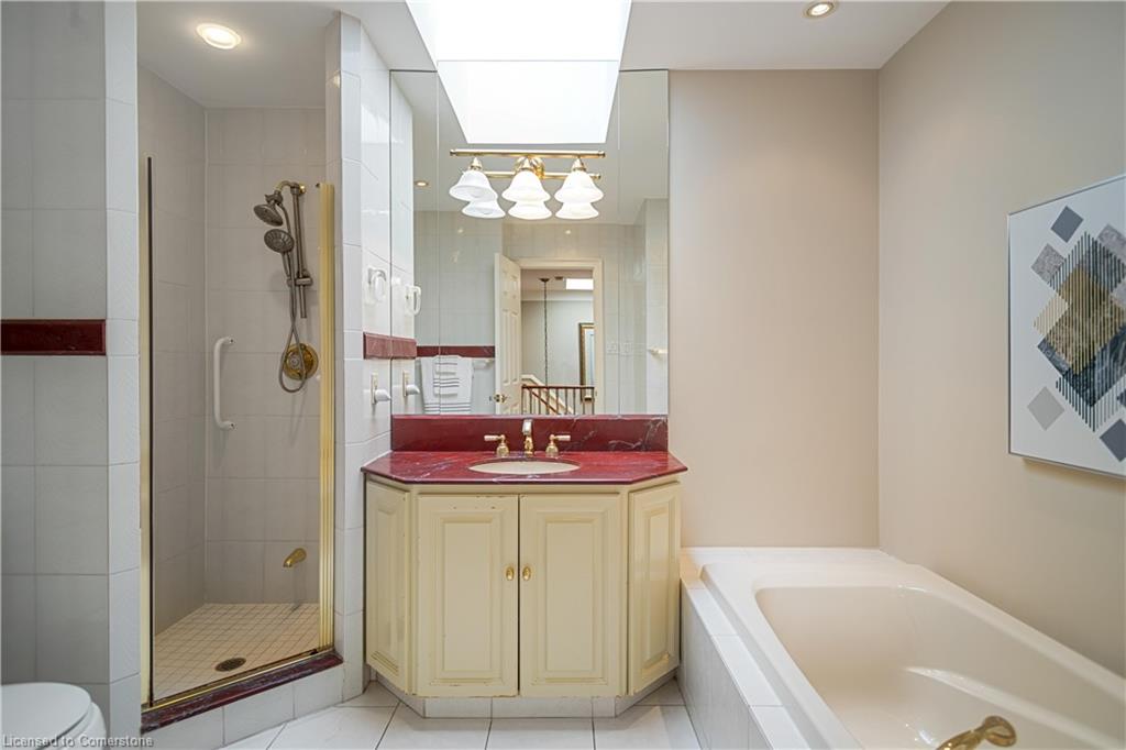 56 Cameo Street Property Photo 28