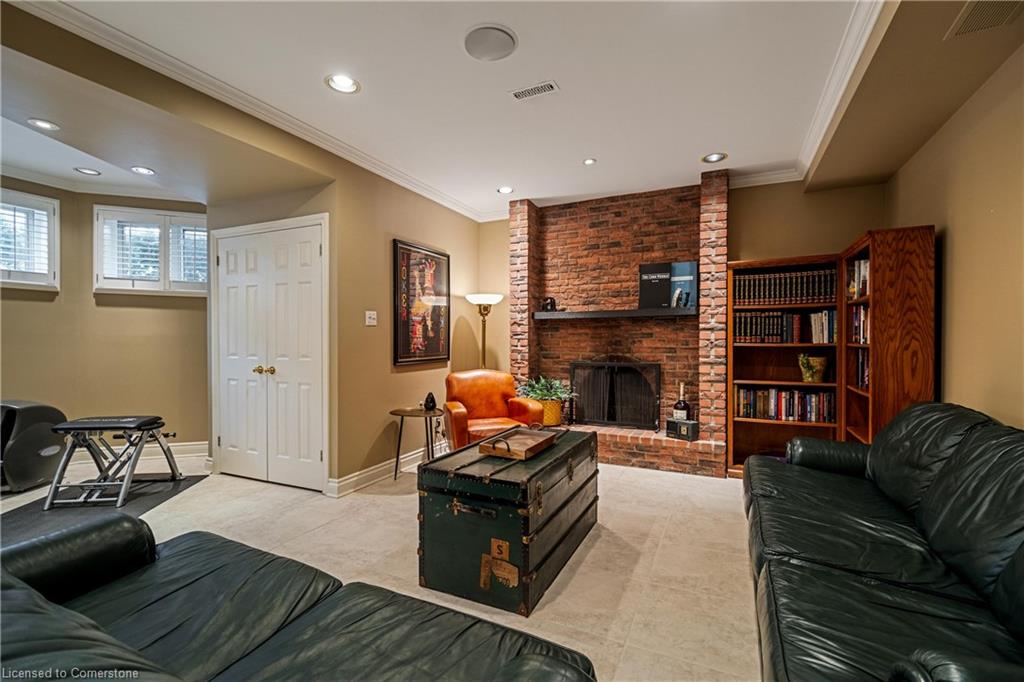 56 Cameo Street Property Photo 38