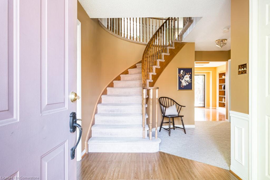 15 Onondaga Drive Property Photo 3