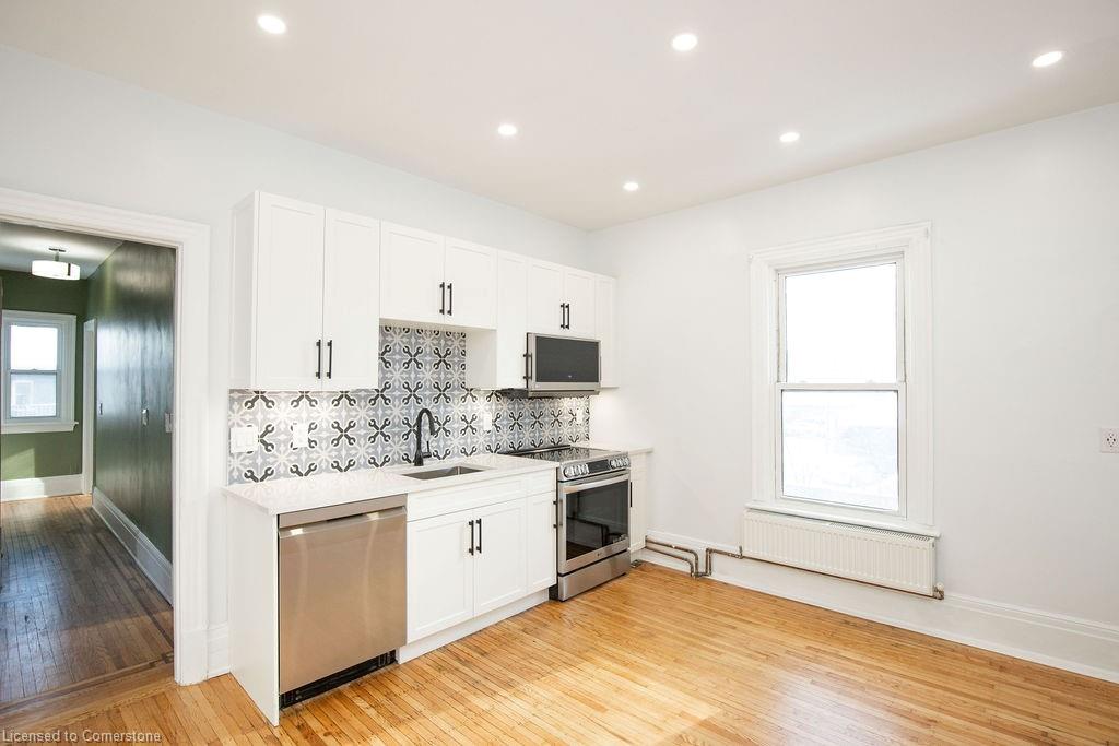 2-352 Barton Street E Property Photo 21