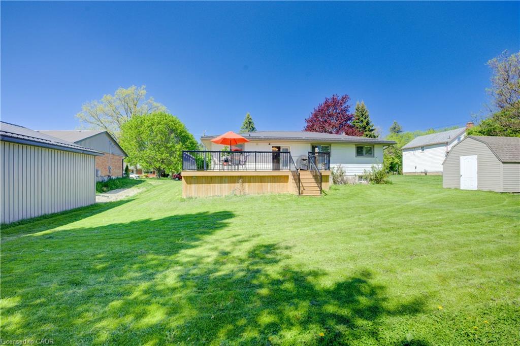 1076 Henry Street Property Photo 39