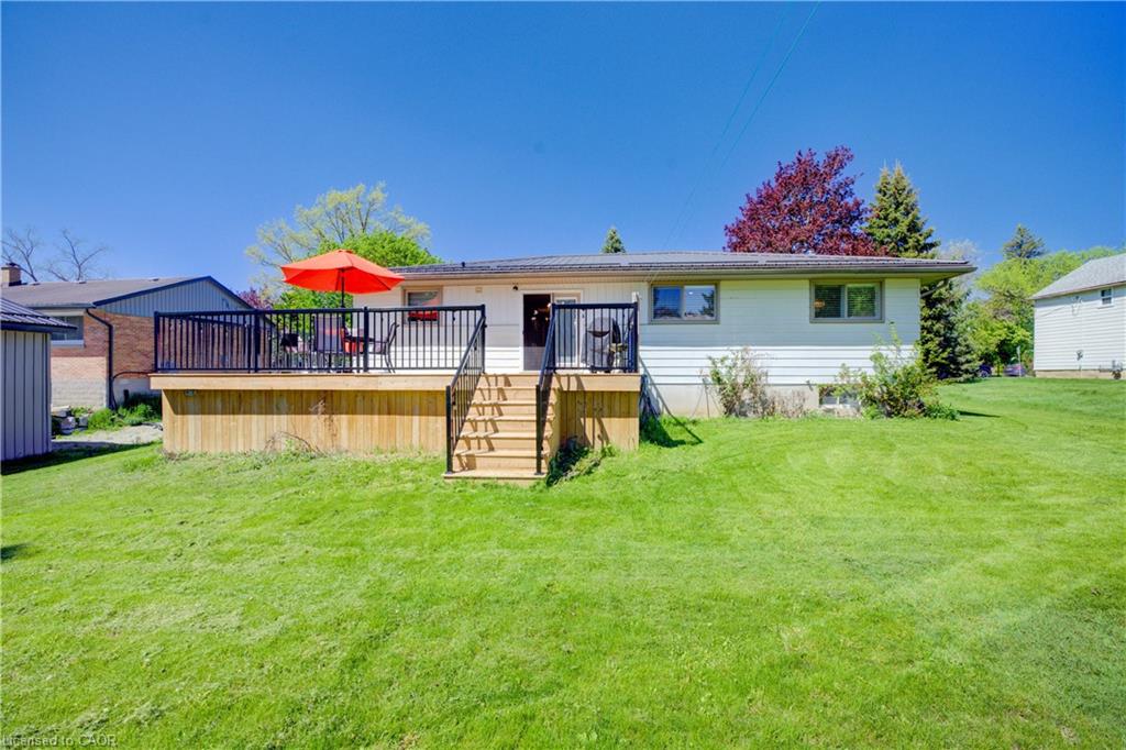 1076 Henry Street Property Photo 40