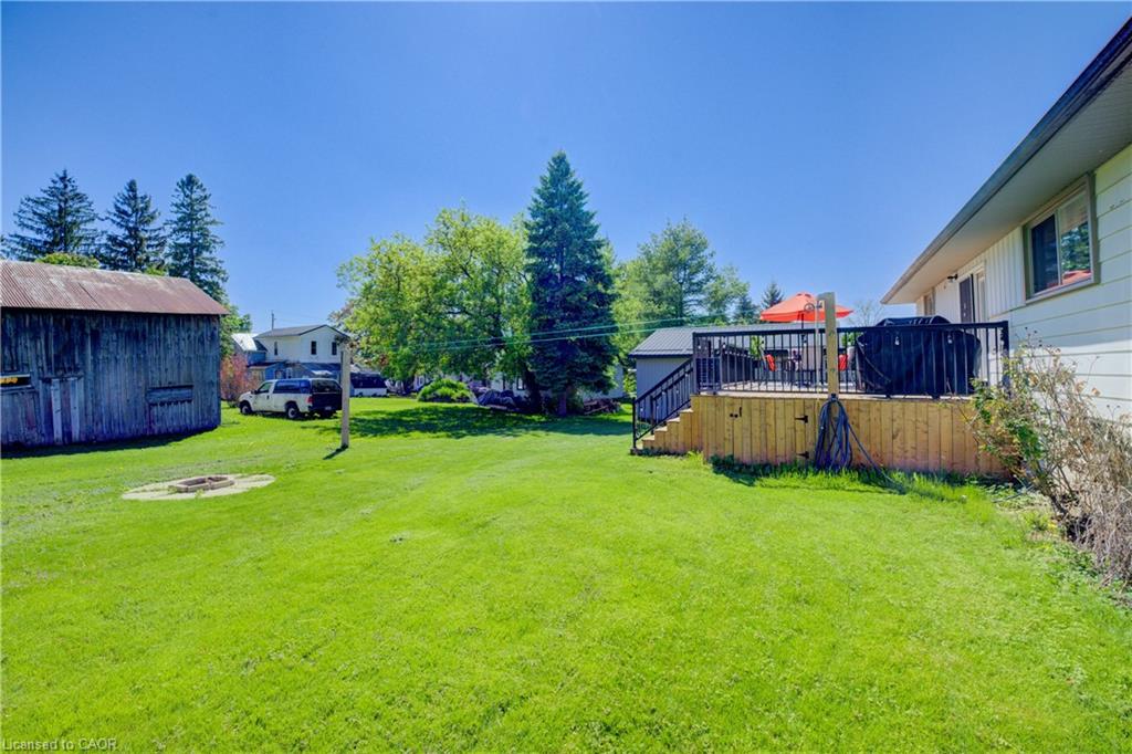 1076 Henry Street Property Photo 41