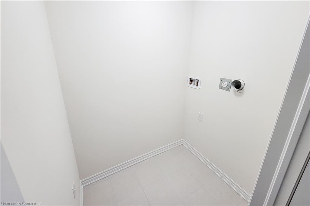 66-305 Garner Road W Property Photo 40