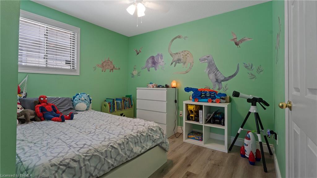 47 Brewster Way Property Photo 17