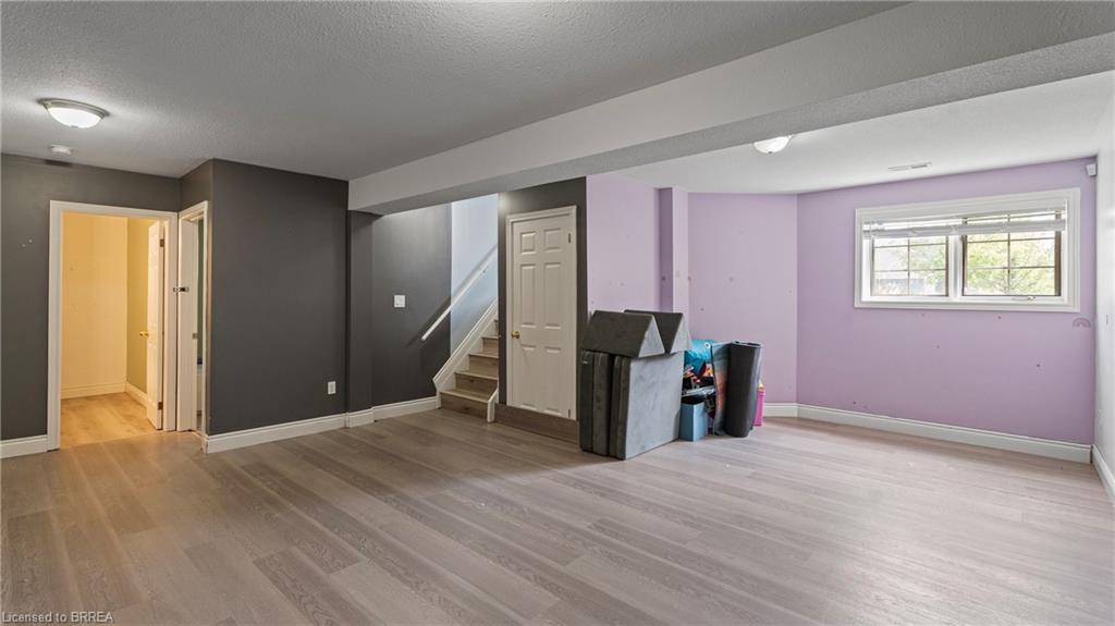 47 Brewster Way Property Photo 19