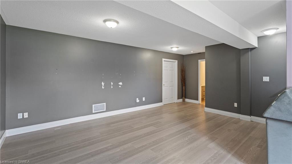 47 Brewster Way Property Photo 21