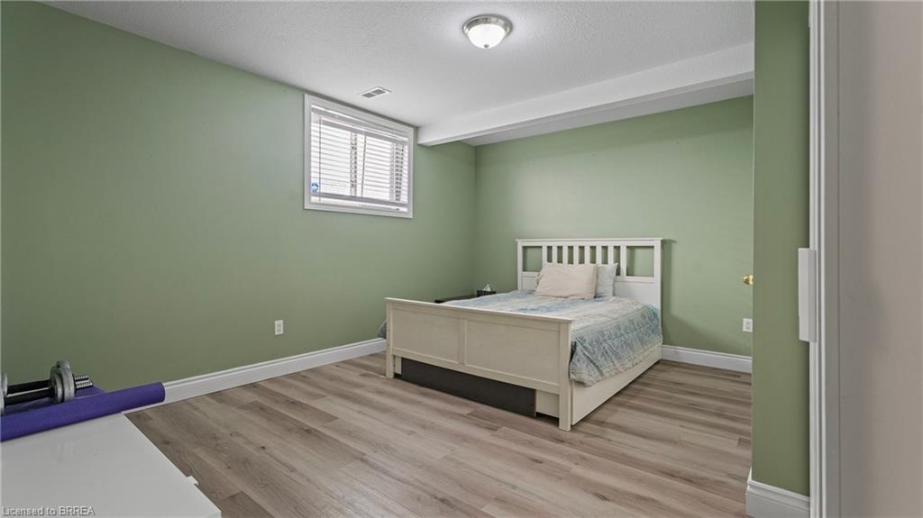 47 Brewster Way Property Photo 22