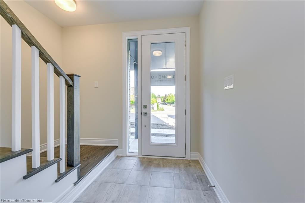 8-2273 Turnberry Road Property Photo 3