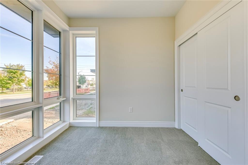 8-2273 Turnberry Road Property Photo 6