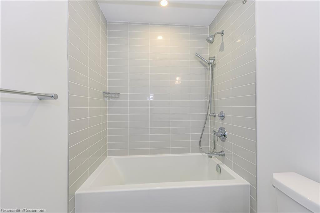 8-2273 Turnberry Road Property Photo 8