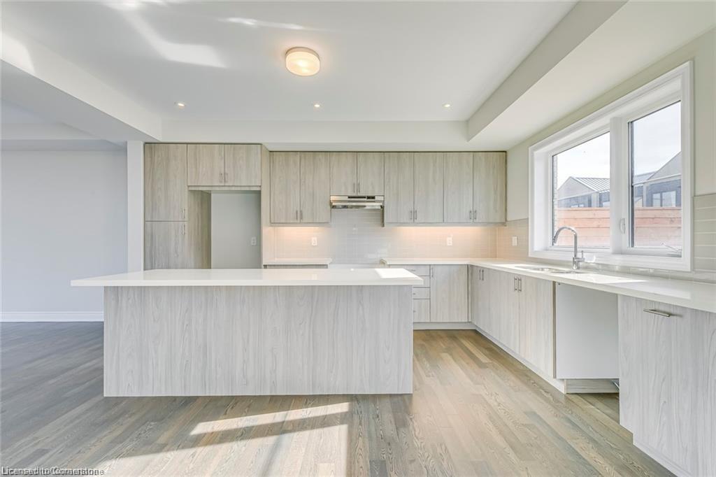 8-2273 Turnberry Road Property Photo 15