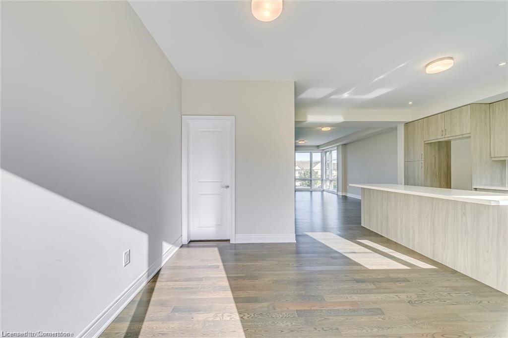 8-2273 Turnberry Road Property Photo 18