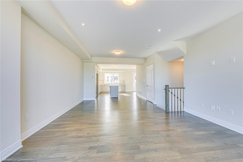 8-2273 Turnberry Road Property Photo 28
