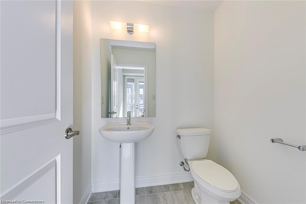8-2273 Turnberry Road Property Photo 29