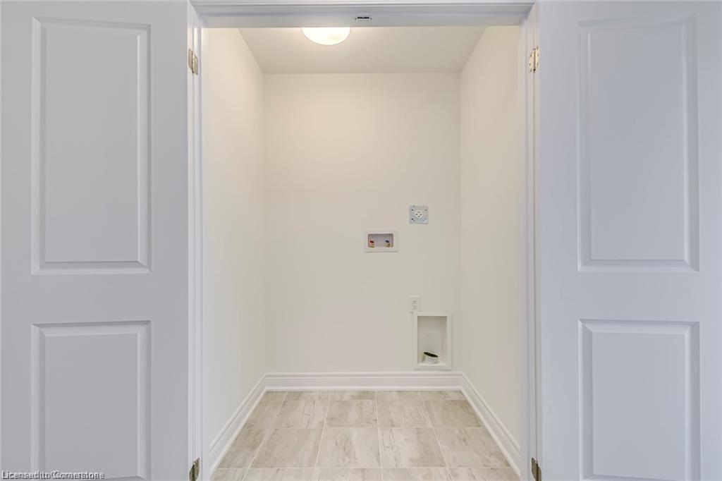 8-2273 Turnberry Road Property Photo 44
