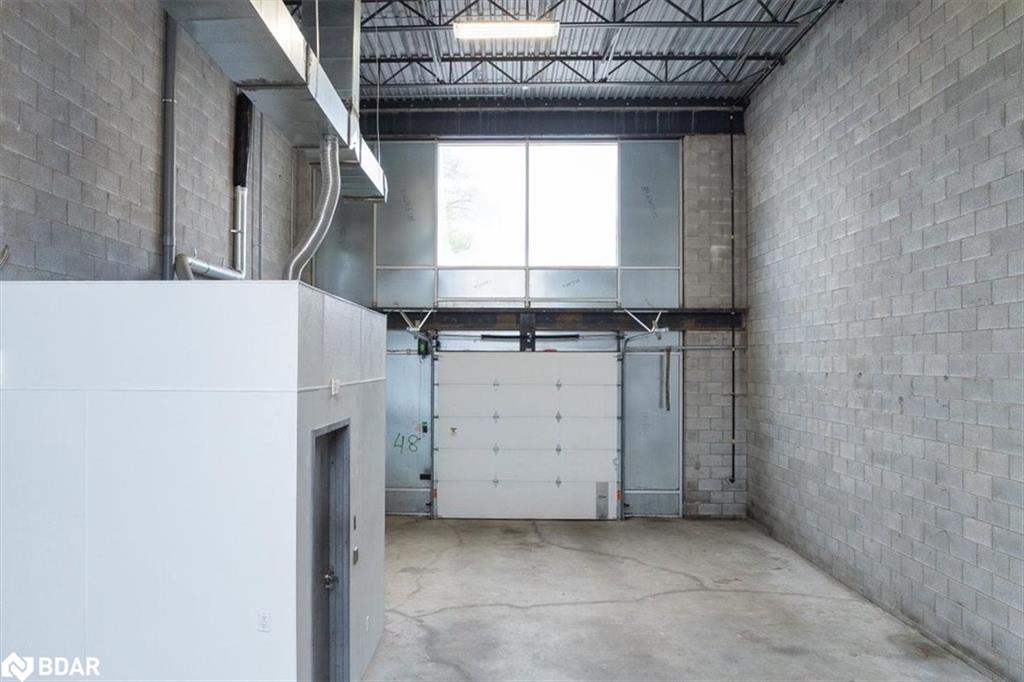 48-1215 Queensway East Property Photo 15