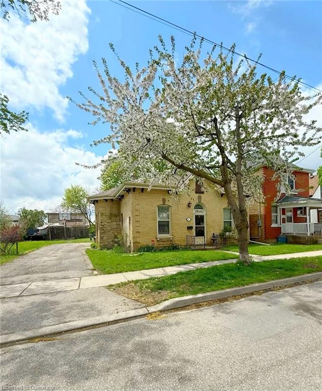 21 Sarah Street Property Photo 1