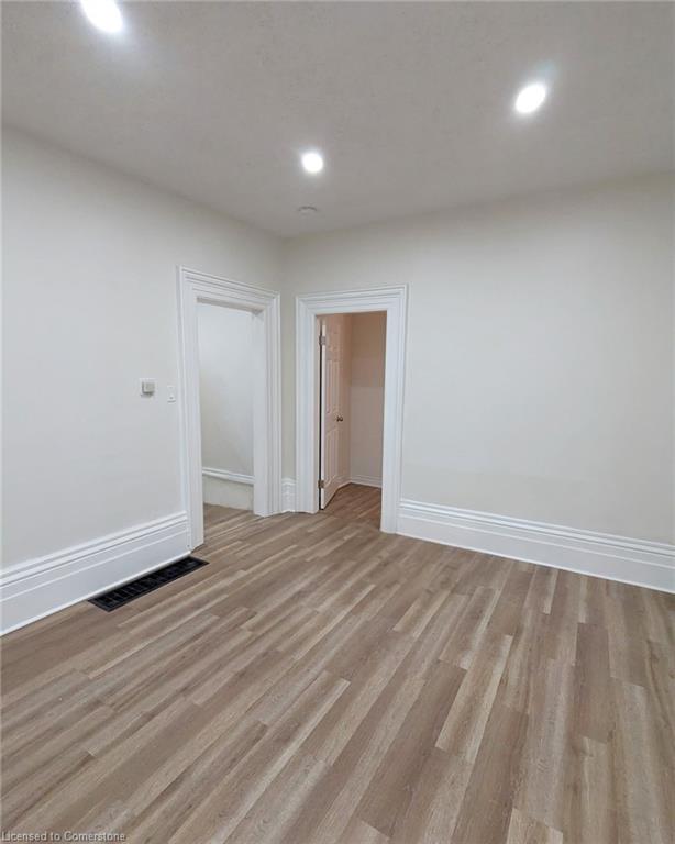 21 Sarah Street Property Photo 2
