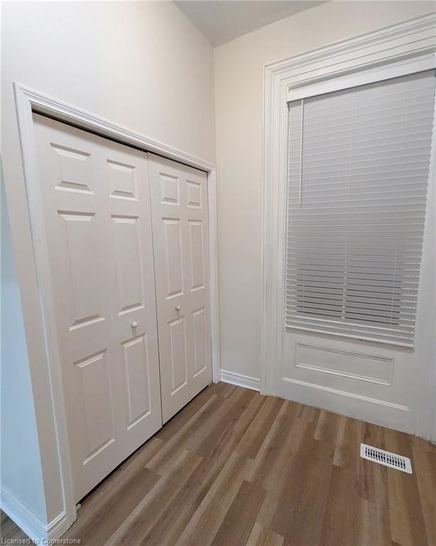 21 Sarah Street Property Photo 5