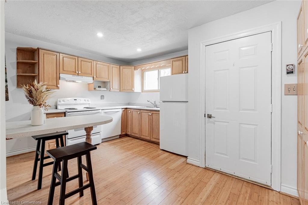 116 Wales Avenue Property Photo 3