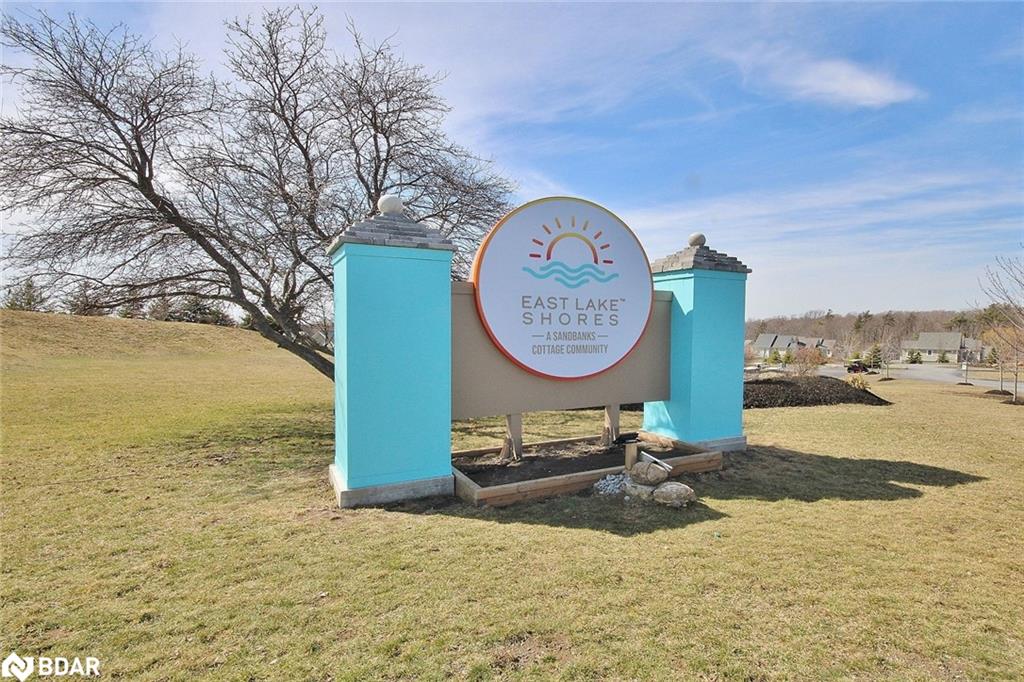 7 Hollow Lane Property Photo 23