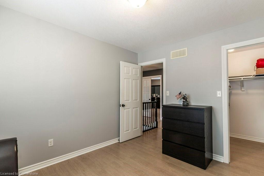 112 Timber Creek Crescent Property Photo 23