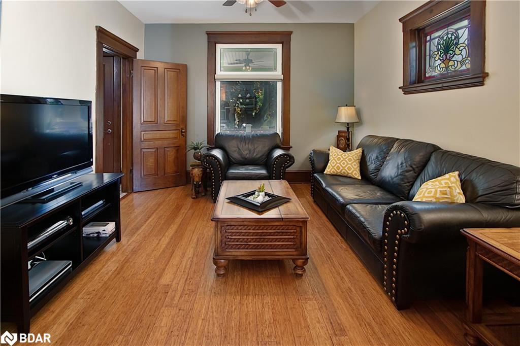 212 Front Street Property Photo 14