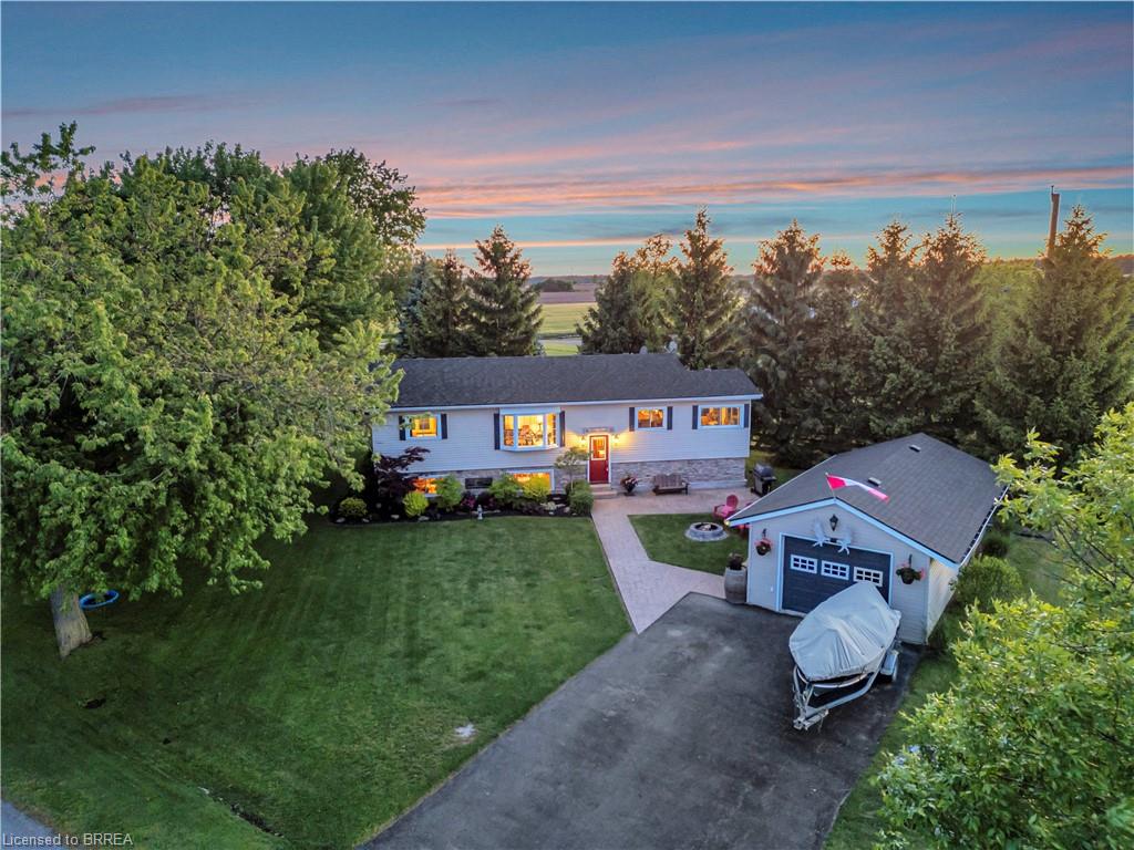 1697 Lakeshore Road Property Photo 3