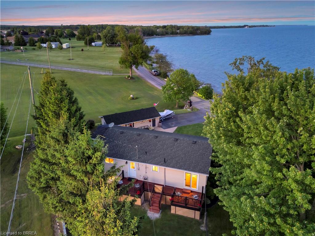 1697 Lakeshore Road Property Photo 5