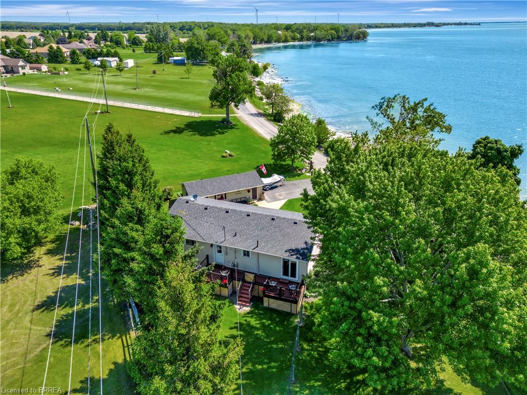 1697 Lakeshore Road Property Photo 11